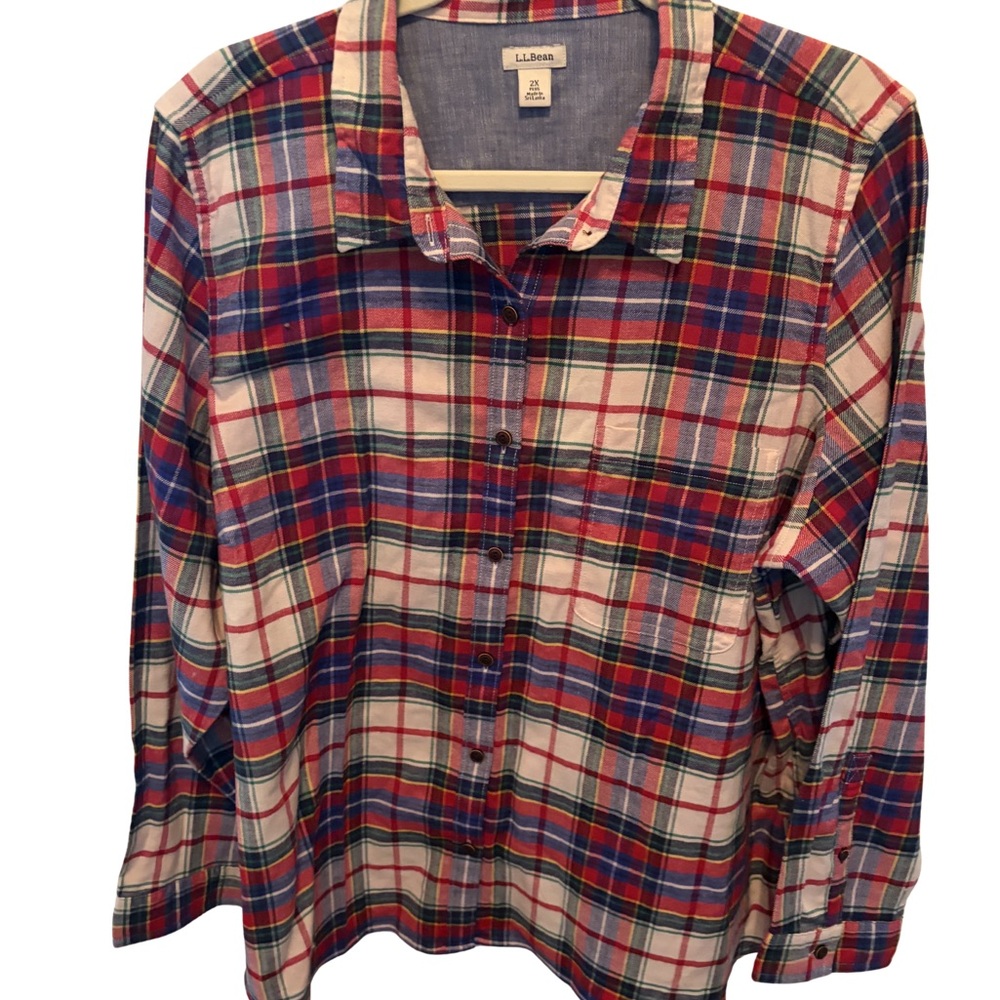 L.L. Bean Women's Red and Blue Plaid Button Down Shirt